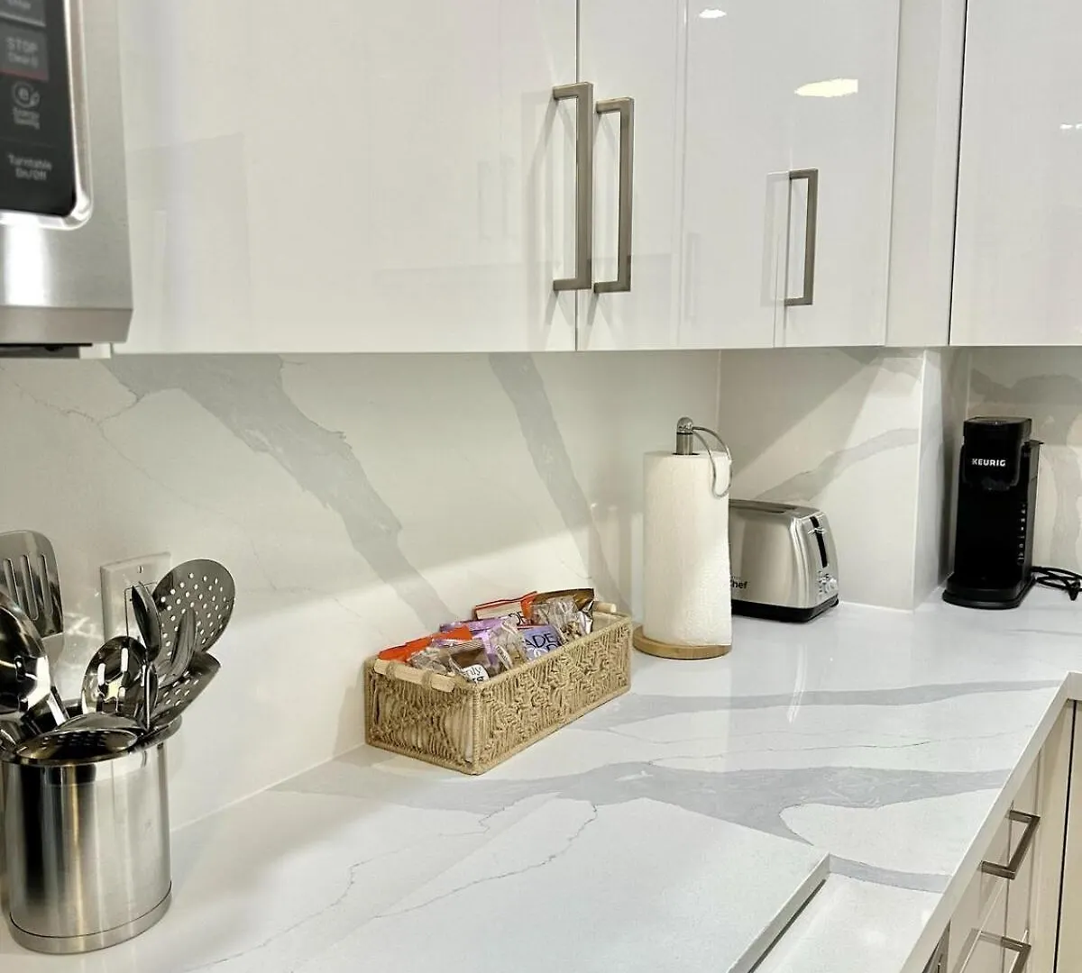 Bright Luxurious 2 Bedroom Apartment トロント カナダ