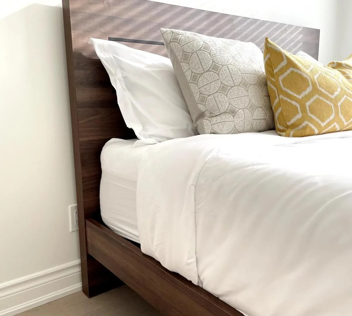 Bright Luxurious 2 Bedroom Apartment Toronto 0*,